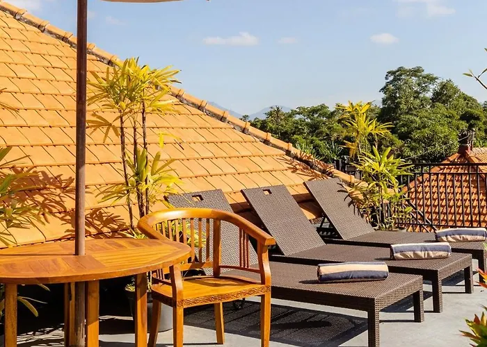 Blibli House Penestanan By Purra Villa *